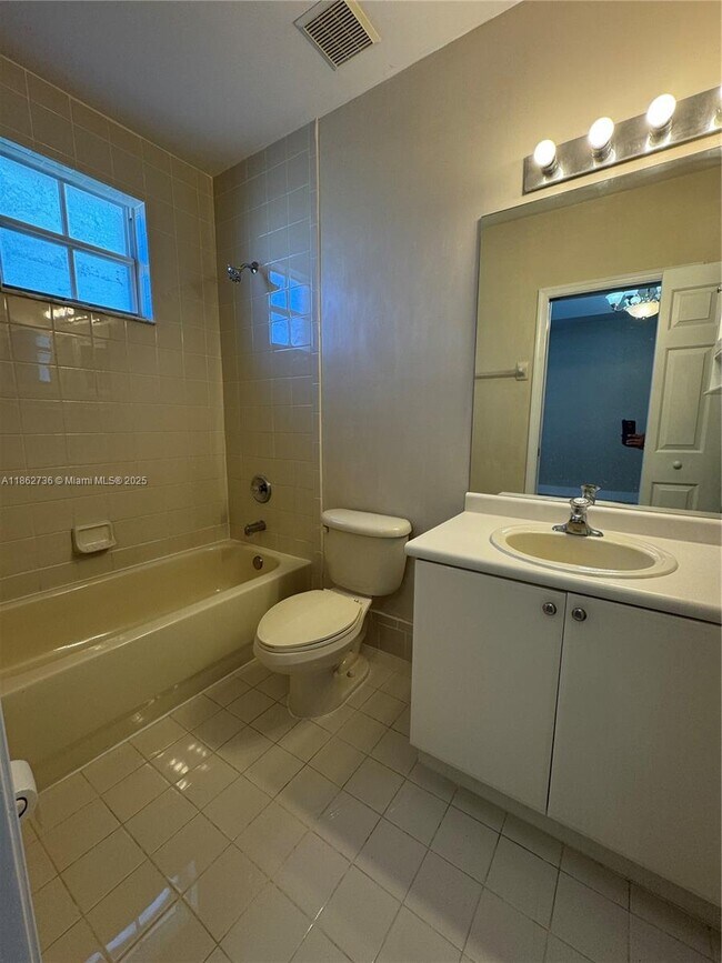 Building Photo - 15882 SW 42nd St