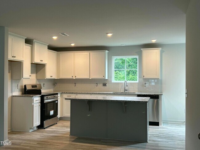 Building Photo - 260 Johnson Rdg Wy