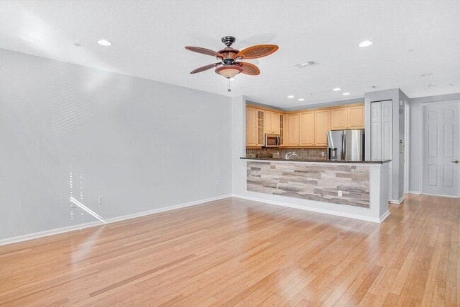 Building Photo - 1383 Piazza Pitti