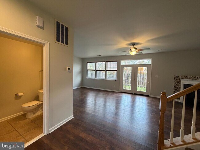 Building Photo - 412 Kintyre Ln