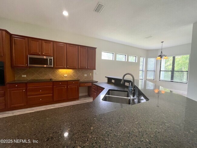 Building Photo - 3589 Sir Rogers Ct