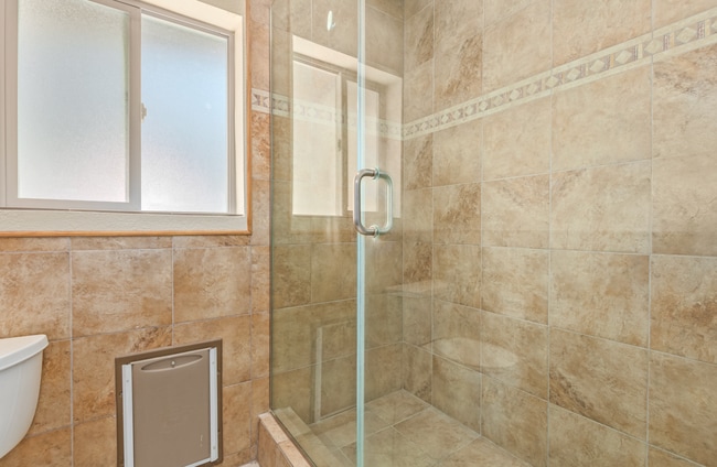 Building Photo - 2113 E Pebble Beach Dr