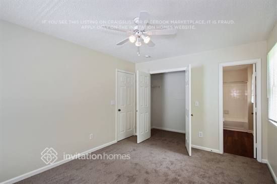 Building Photo - 5937 Loch Arbor Ln