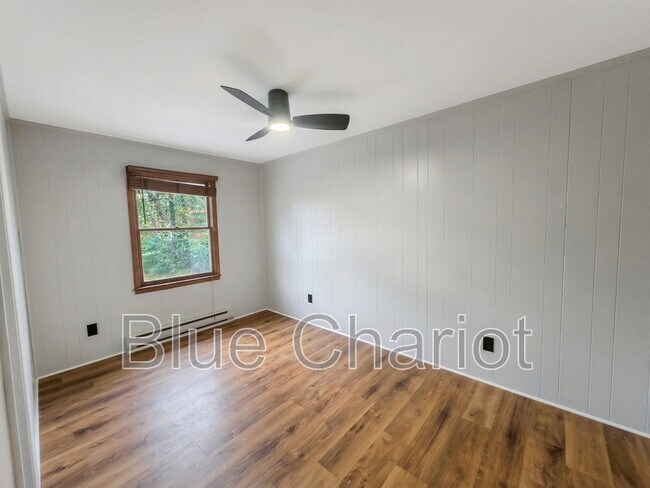 Building Photo - 1705 Smith Level Rd