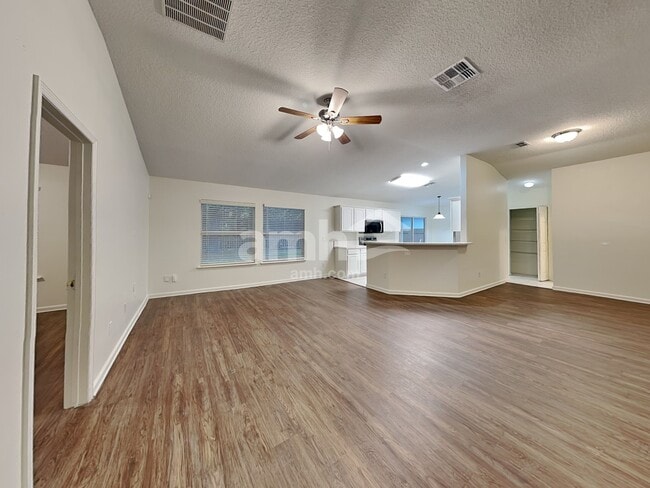 Building Photo - 867 Bonaparte Landing Blvd