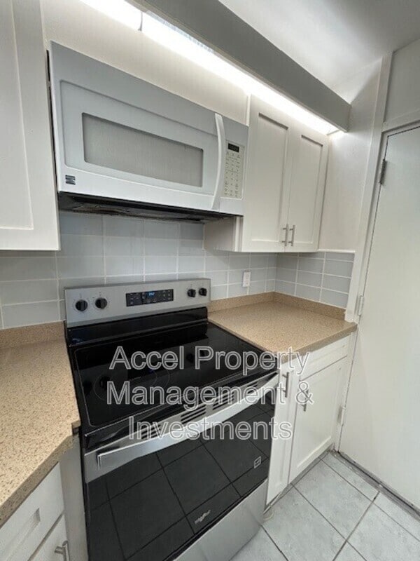 Building Photo - 600 Wichita Ave