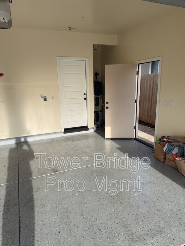 Building Photo - 4430 Lorikeet Wy