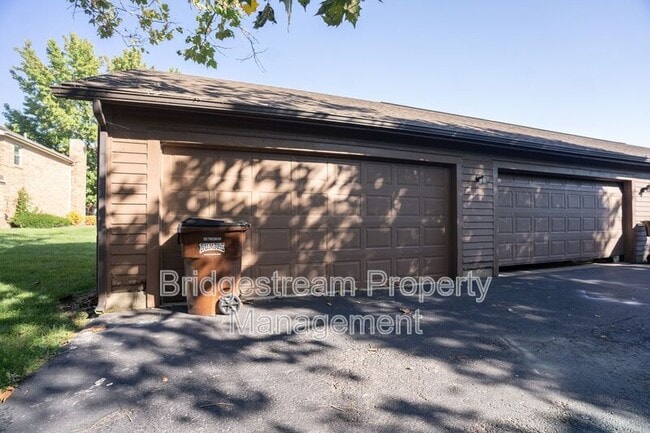 Building Photo - 1076 Beryl Trail