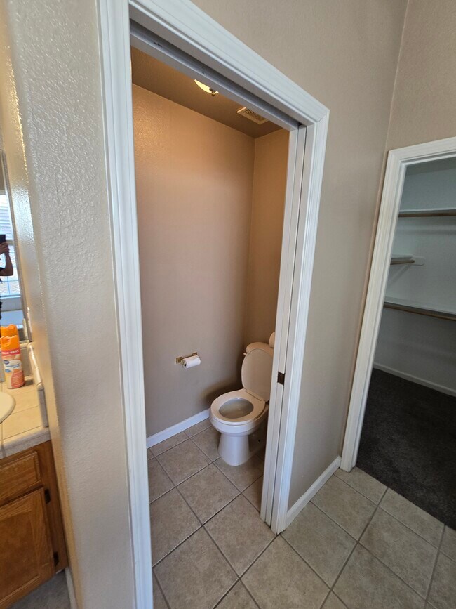 Building Photo - 3017 Desert Ranch Way