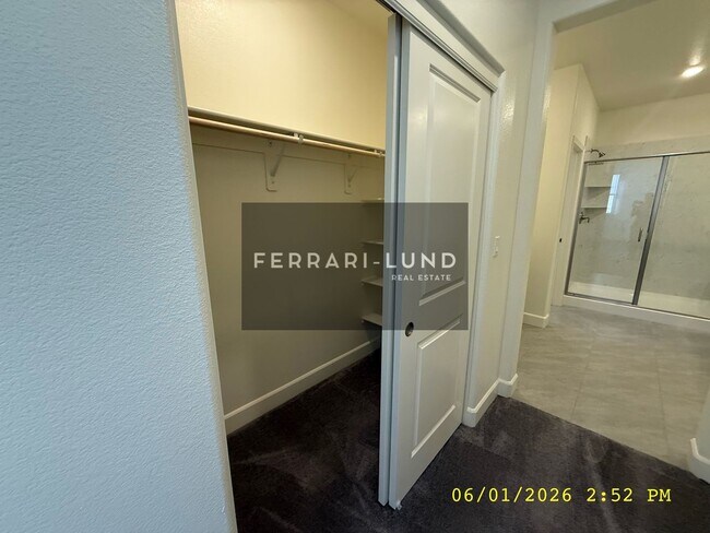 Building Photo - ?? Newer 4 Bedroom Home with 2,367 Sq. Ft. of Living Space! - Kay DeAlba property!! ??