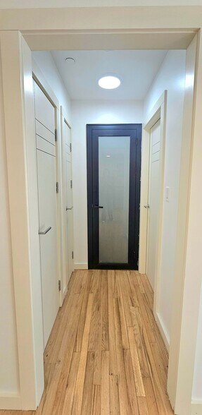 Building Photo - 35 Springside Ave