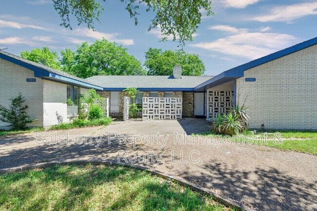 Building Photo - 4913 Westlake Dr