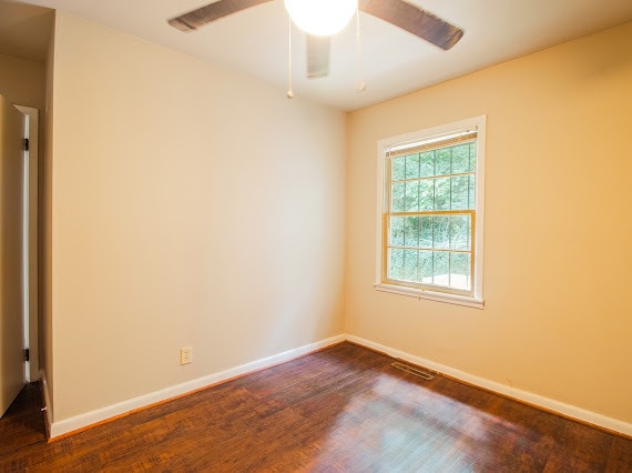 Building Photo - 616 86th St S