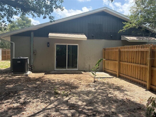 Building Photo - 3830 Valley Tree Dr