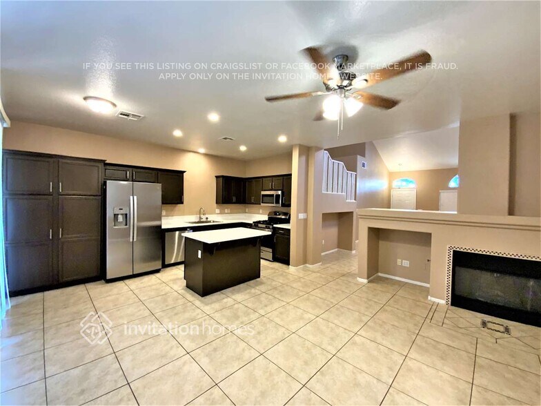 Building Photo - 8013 Hidden Quail Ave