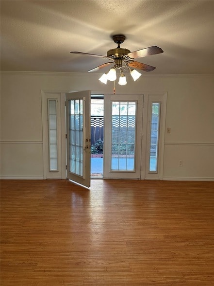 Building Photo - 16522 Diana Ln