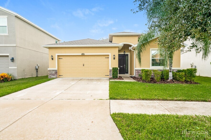 Primary Photo - 11417 Warren Oaks Pl