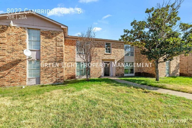 Building Photo - 8022 Cambridge Cir