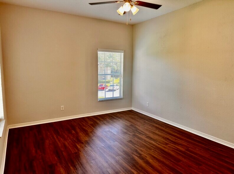 Building Photo - 507 Eagle Pond Dr