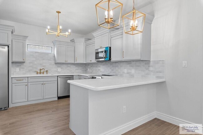 Building Photo - 30 Portofino Blvd