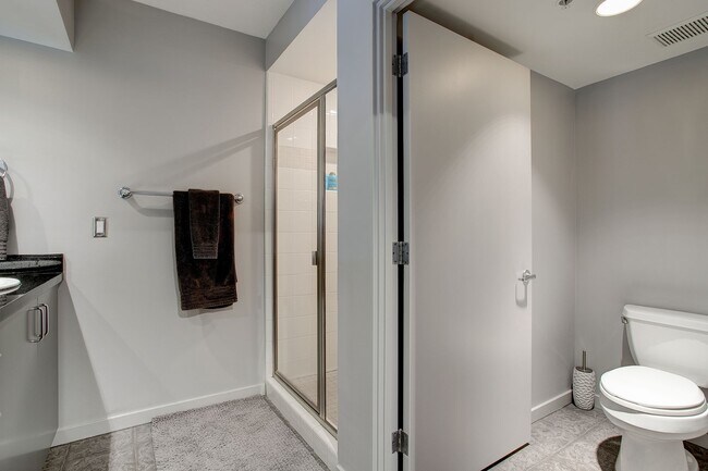 Building Photo - Heart of Old Town!!  Lofted Furnished Rental.  2 Parking Spots. Modern Living Resort!!  Front doo...