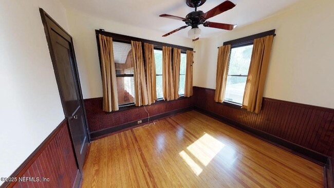 Building Photo - 2044 Forbes St