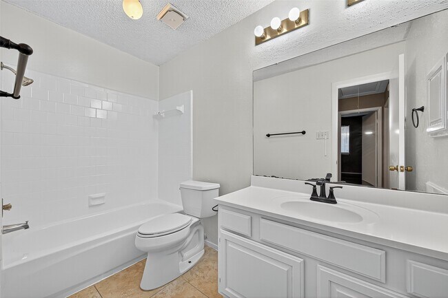 Primary Photo - 16355 Sierra Grande Dr