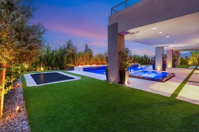 Building Photo - 11142 San Terrazo Pl