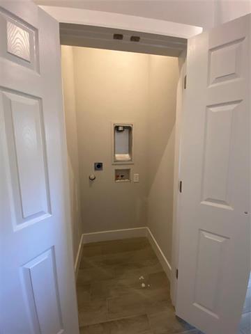 Building Photo - 411 Cleveland Rd