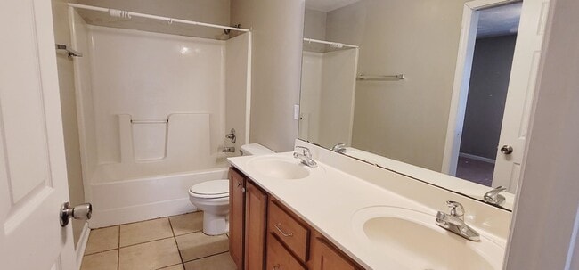 Building Photo - 1870 Nena Hills Dr