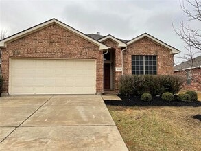 Building Photo - 532 Baverton Ln