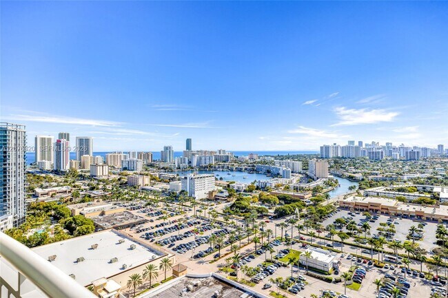 Building Photo - 1745 E Hallandale Beach Blvd