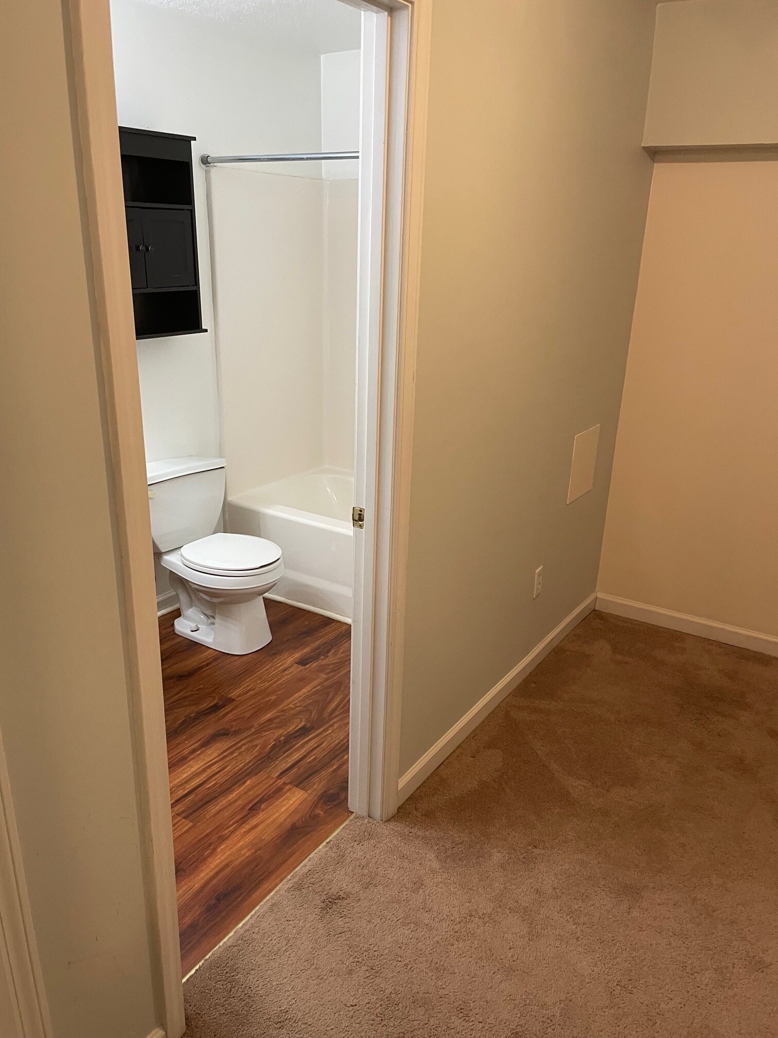 Den/Full Bath - 222 New Stock Rd