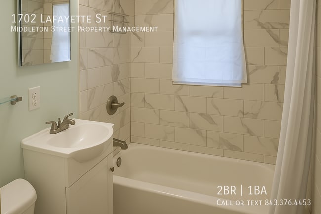 Building Photo - 1702 Lafayette St