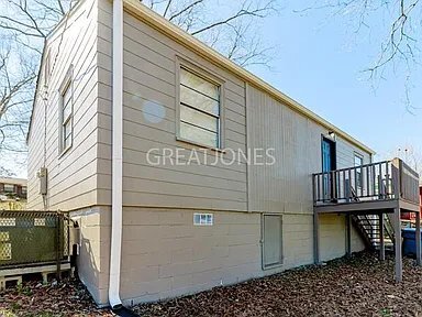 Building Photo - 6621 Seminole Dr