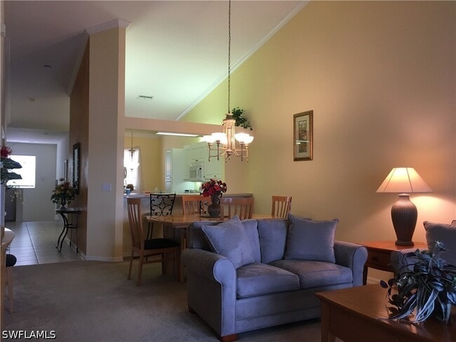 Building Photo - 500 Robin Hood Cir