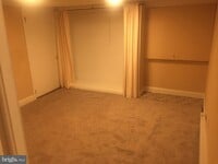 Building Photo - 14 N Walnut St