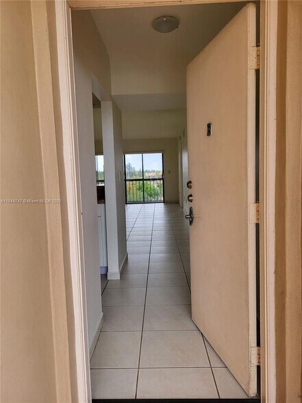 Primary Photo - 10155 NW 9th St Cir