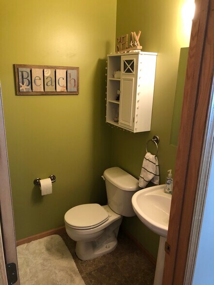 Building Photo - 2156 Willow Trail