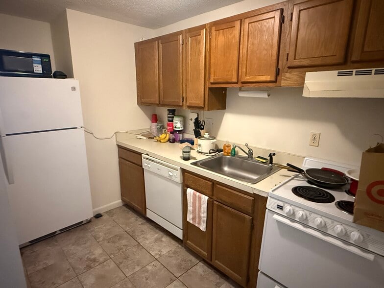 Building Photo - 36 Bellvista Rd