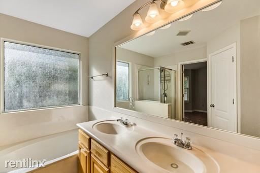 Building Photo - 4 br, 2 bath House - 4202 Bent Wood Ct