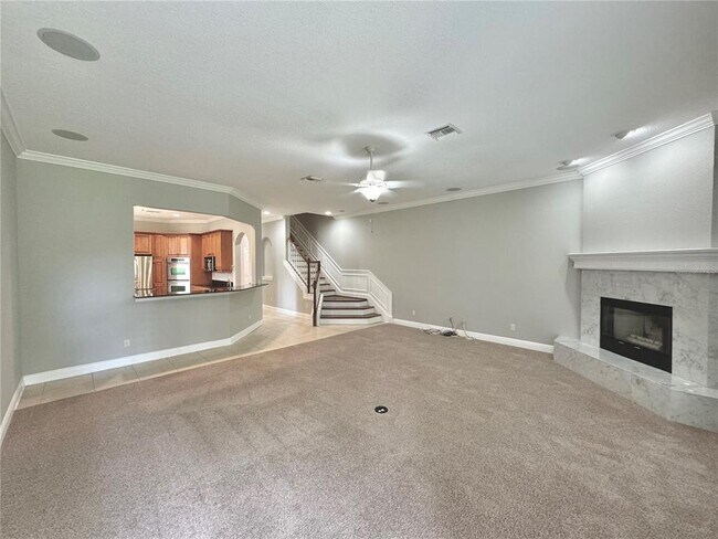 Building Photo - 601 Saxony Blvd