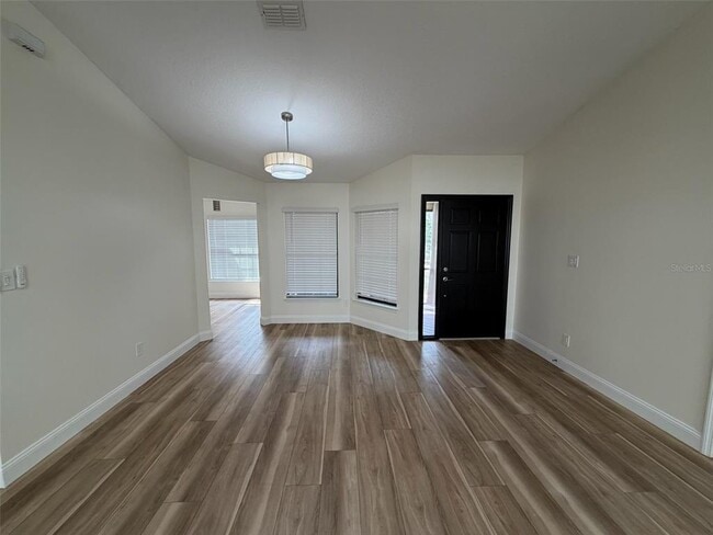 Building Photo - 990 Campello St