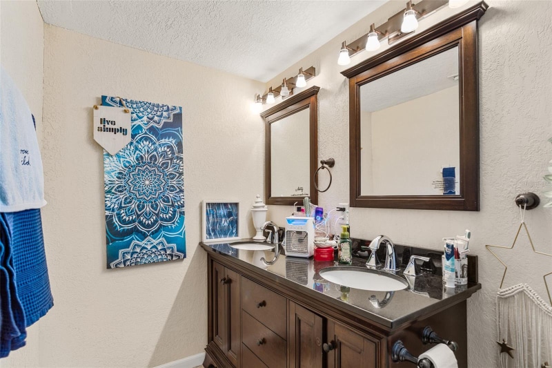 Building Photo - 8915 59th Way