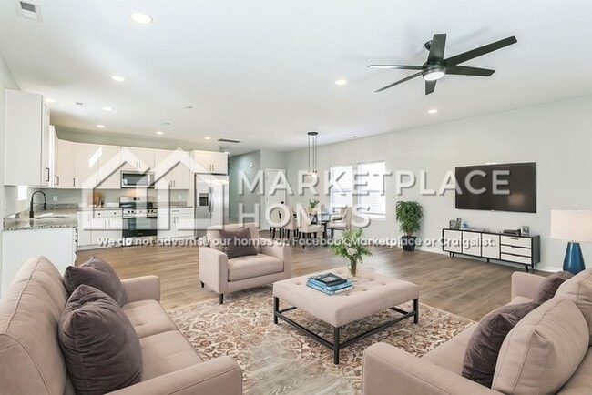 Building Photo - 731 30th St