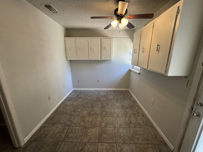 Building Photo - Beautiful 2 Bedroom 1 Bath House in Idalou