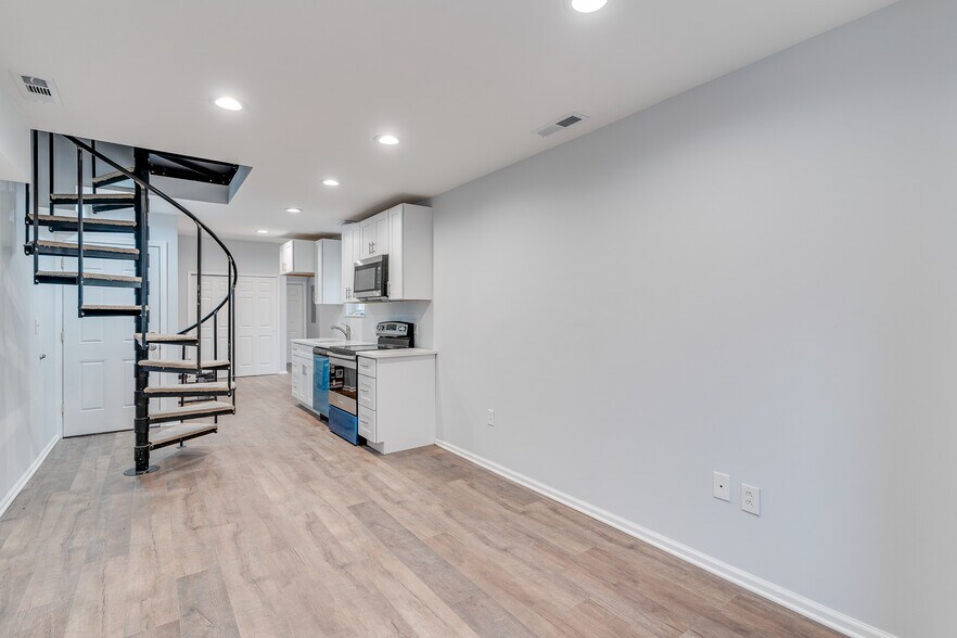 Building Photo - 1713 W Berks St