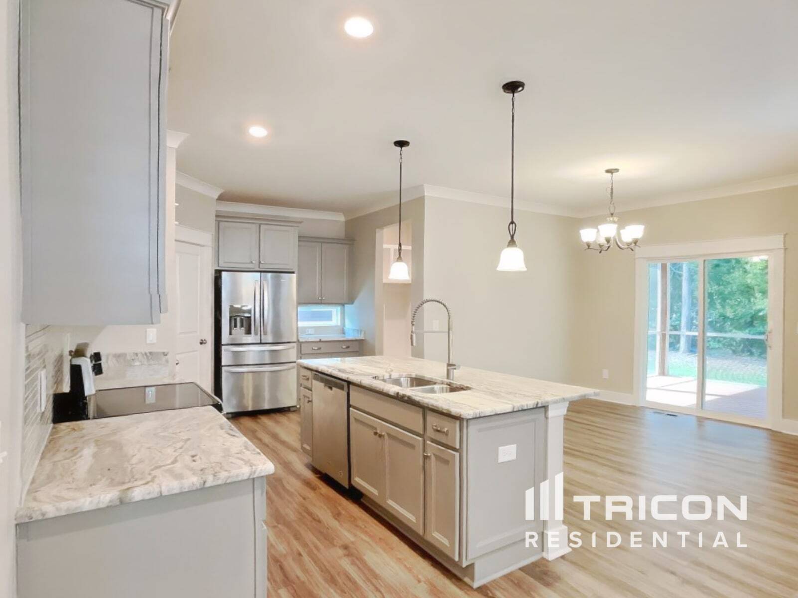 Building Photo - 1406 Cotillion Dr