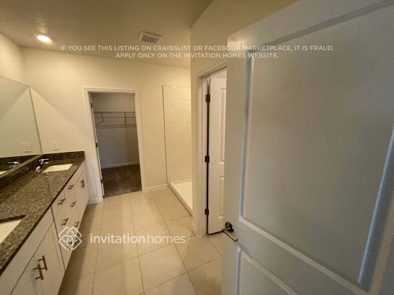 Building Photo - 11467 Lavender Loop