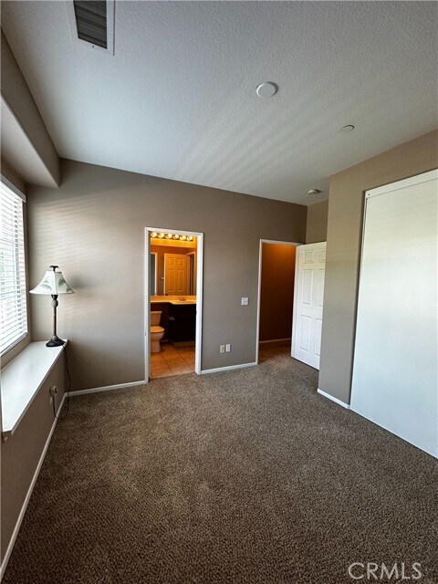 Building Photo - 11500 Park Trails Ct